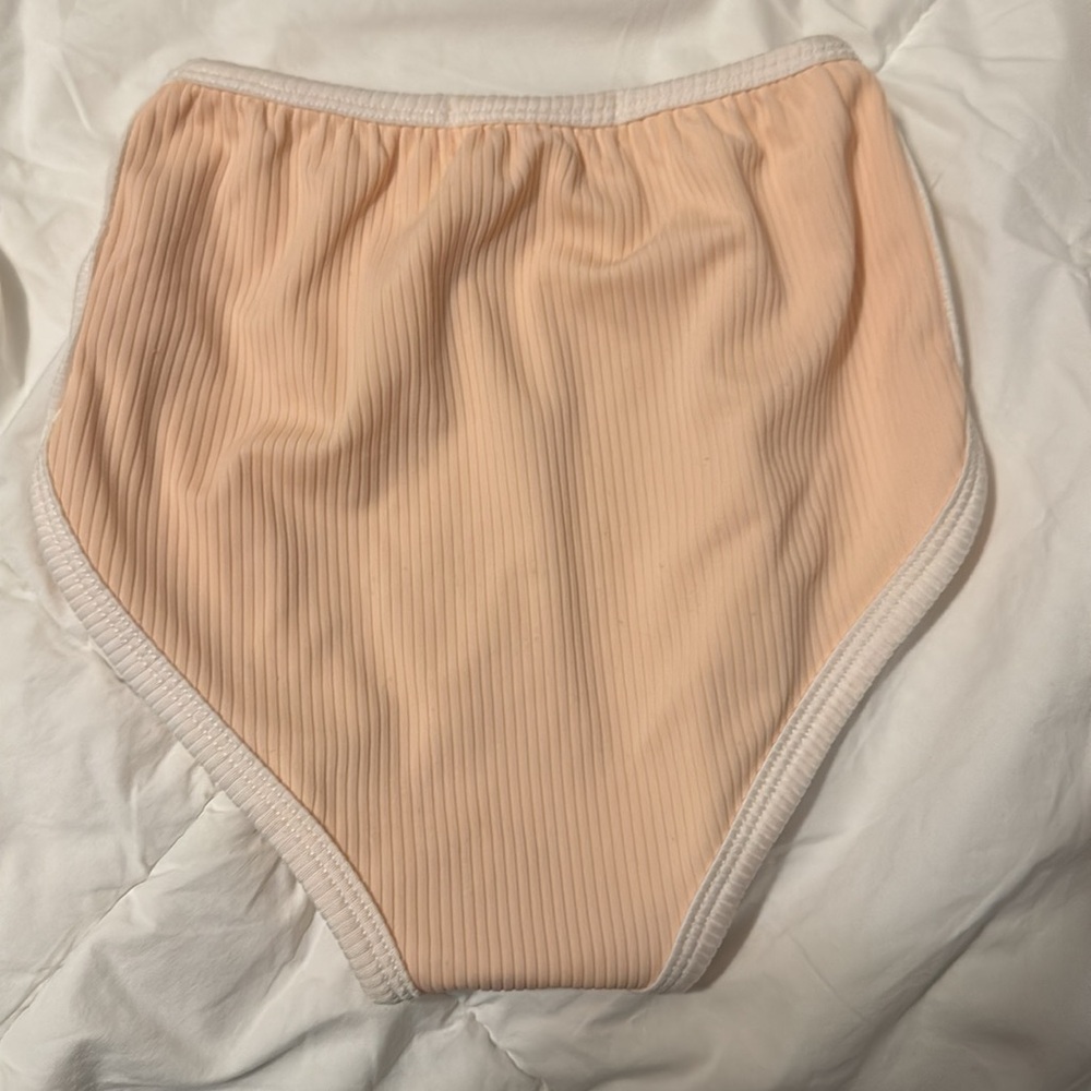 Retro Ribbed Two Piece Bathing Suit - Picture 4 of 6
